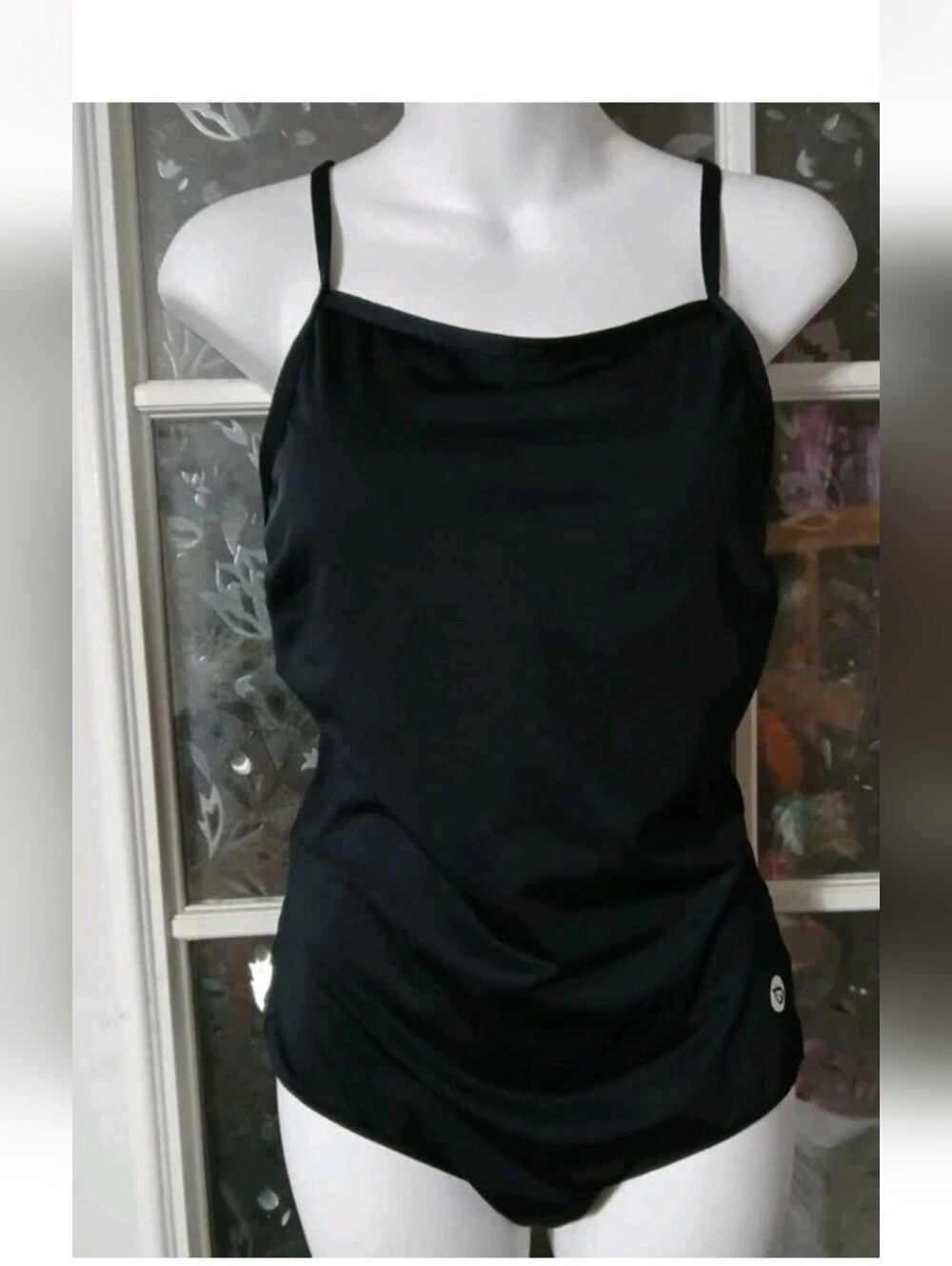 Baleaf Laureate Size 32 Open Back SwimsuitSummer Sports Resort Beach Padded